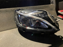 Laden Sie das Bild in den Galerie-Viewer, Frontscheinwerfer Mercedes-Benz W205 A2059062604 Rechts Scheinwerfer Headlight SCH8826564518ud