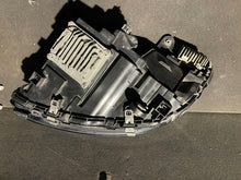 Laden Sie das Bild in den Galerie-Viewer, Frontscheinwerfer Mercedes-Benz W205 A2059062604 Rechts Scheinwerfer Headlight SCH8826564518ud