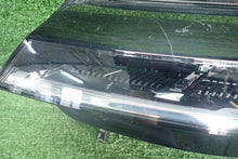 Laden Sie das Bild in den Galerie-Viewer, Frontscheinwerfer Renault Megane E-Tech 260607213R Links Scheinwerfer Headlight SCH8827962522cb