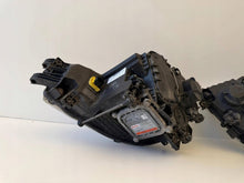 Laden Sie das Bild in den Galerie-Viewer, Frontscheinwerfer Mercedes-Benz A9608200739 A9608200639 Rechts oder Links SCH8828165351pn