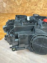Laden Sie das Bild in den Galerie-Viewer, Frontscheinwerfer VW I 5G2941754 Rechts Scheinwerfer Headlight SCH8835245301yb