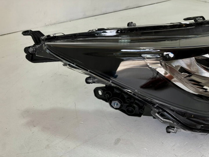 Frontscheinwerfer Toyota Corolla Hatchback 1OYT26646 Rechts Headlight SCH8835682582jj