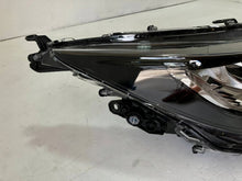 Laden Sie das Bild in den Galerie-Viewer, Frontscheinwerfer Toyota Corolla Hatchback 1OYT26646 Rechts Headlight SCH8835682582jj