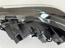 Laden Sie das Bild in den Galerie-Viewer, Frontscheinwerfer Toyota Corolla Hatchback 1OYT26646 Rechts Headlight SCH8835682582jj