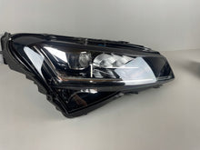 Load image into Gallery viewer, Frontscheinwerfer Skoda Superb III 3V1941016D Rechts Scheinwerfer Headlight SCH8839227270zb