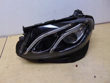 Laden Sie das Bild in den Galerie-Viewer, Frontscheinwerfer Mercedes-Benz W213 A2139068708 LED Links Headlight SCH8839336890ah