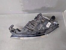 Laden Sie das Bild in den Galerie-Viewer, Frontscheinwerfer VW T-Roc 2GA941035AH LED Links Scheinwerfer Headlight SCH8847692979qr