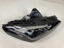 Load image into Gallery viewer, Frontscheinwerfer BMW 2 U06 5A42248-08 LED Rechts Scheinwerfer Headlight SCH8847990009tf