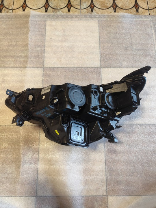 Frontscheinwerfer Renault 260102555R Rechts Scheinwerfer Headlight SCH8849320319ym