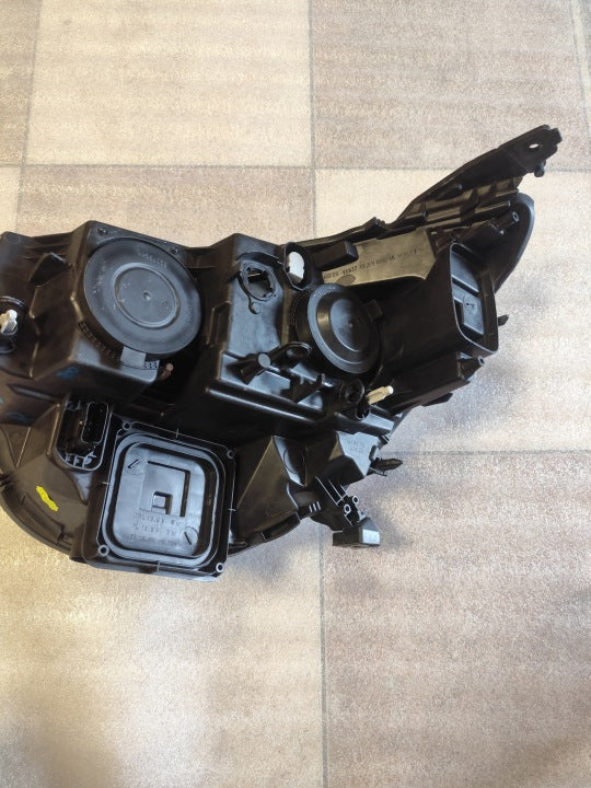 Frontscheinwerfer Renault 260102555R Rechts Scheinwerfer Headlight SCH8849320319ym
