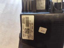 Laden Sie das Bild in den Galerie-Viewer, Frontscheinwerfer Renault 260102555R Rechts Scheinwerfer Headlight SCH8849320319ym