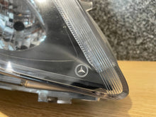 Laden Sie das Bild in den Galerie-Viewer, Frontscheinwerfer Mercedes-Benz Vito A4479067800 Rechts Scheinwerfer Headlight SCH8853181308fl
