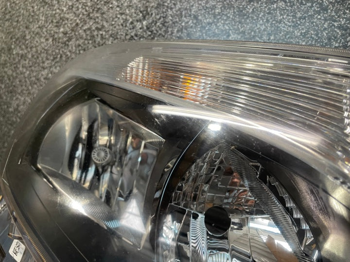 Frontscheinwerfer Mercedes-Benz Vito A4479067800 Rechts Scheinwerfer Headlight SCH8853181308fl