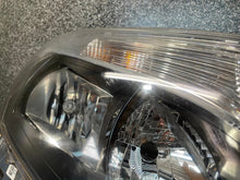 Laden Sie das Bild in den Galerie-Viewer, Frontscheinwerfer Mercedes-Benz Vito A4479067800 Rechts Scheinwerfer Headlight SCH8853181308fl