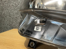 Laden Sie das Bild in den Galerie-Viewer, Frontscheinwerfer Mercedes-Benz Vito A4479067800 Rechts Scheinwerfer Headlight SCH8853181308fl