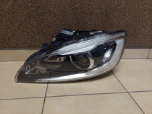 Laden Sie das Bild in den Galerie-Viewer, Frontscheinwerfer Volvo V60 S60 31420108 31420262 Xenon Rechts oder Links SCH8853688954ca