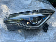 Laden Sie das Bild in den Galerie-Viewer, Frontscheinwerfer Renault Zoe 260609388R Links Scheinwerfer Headlight SCH8855012562jv