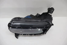 Laden Sie das Bild in den Galerie-Viewer, Frontscheinwerfer Jeep 52218719 Links Scheinwerfer Headlight SCH8858001046pv