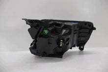 Laden Sie das Bild in den Galerie-Viewer, Frontscheinwerfer Jeep 52218719 Links Scheinwerfer Headlight SCH8858001046pv