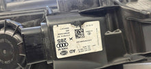 Laden Sie das Bild in den Galerie-Viewer, Frontscheinwerfer Audi A3 8V0941044M LED Rechts Scheinwerfer Headlight SCH8861851024uf