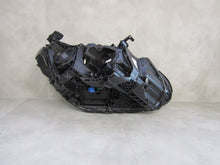Laden Sie das Bild in den Galerie-Viewer, Frontscheinwerfer Mercedes-Benz Cla A1749064102 LED Links Scheinwerfer Headlight SCH8862301785tv