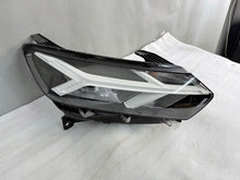 Laden Sie das Bild in den Galerie-Viewer, Frontscheinwerfer Dacia Sandero III 260107978R Rechts Scheinwerfer Headlight SCH8863558741hl