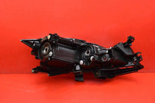 Laden Sie das Bild in den Galerie-Viewer, Frontscheinwerfer Mazda 6 M-1116360-20-B530 Links Scheinwerfer Headlight SCH8863843828hv