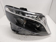 Laden Sie das Bild in den Galerie-Viewer, Frontscheinwerfer Mercedes-Benz W447 A4479063301 Rechts Scheinwerfer Headlight SCH8871106676gx
