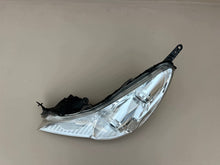 Laden Sie das Bild in den Galerie-Viewer, Frontscheinwerfer Subaru Outback 100-20064 Links Scheinwerfer Headlight SCH8874135413fr