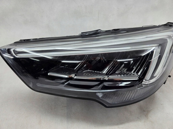 Frontscheinwerfer Opel Crossland X YQ00709680 Links Scheinwerfer Headlight SCH8885992491de