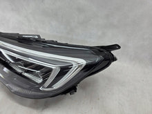 Laden Sie das Bild in den Galerie-Viewer, Frontscheinwerfer Opel Crossland X YQ00709680 Links Scheinwerfer Headlight SCH8885992491de
