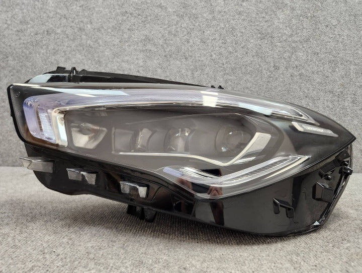 Frontscheinwerfer Mercedes-Benz Cla X118 A1189066901 Links Headlight SCH8886058384cv
