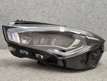 Laden Sie das Bild in den Galerie-Viewer, Frontscheinwerfer Mercedes-Benz Cla X118 A1189066901 Links Headlight SCH8886058384cv