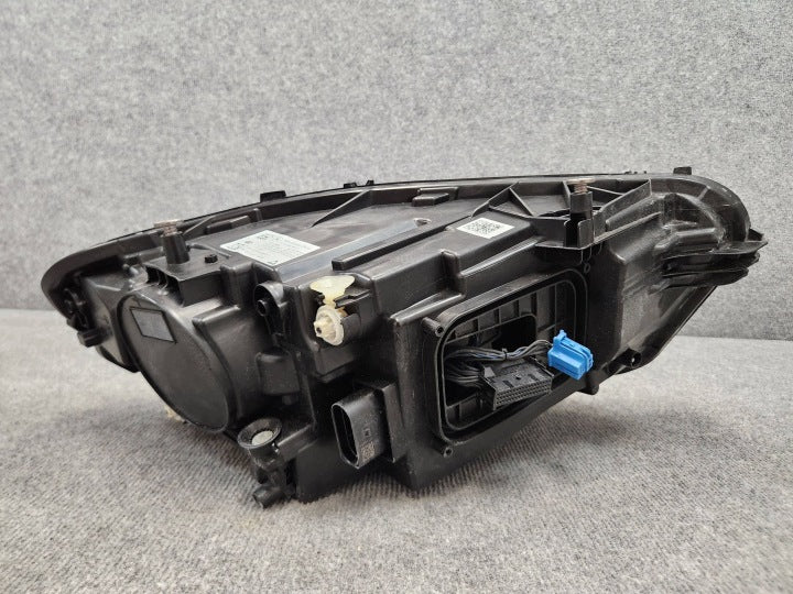 Frontscheinwerfer Mercedes-Benz Cla X118 A1189066901 Links Headlight SCH8886058384cv