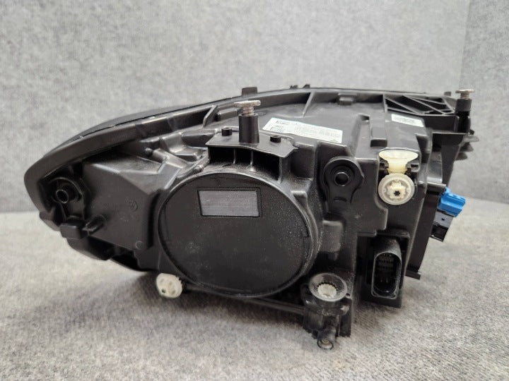 Frontscheinwerfer Mercedes-Benz Cla X118 A1189066901 Links Headlight SCH8886058384cv