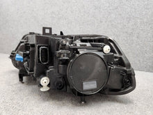 Laden Sie das Bild in den Galerie-Viewer, Frontscheinwerfer Mercedes-Benz Cla X118 A1189066901 Links Headlight SCH8886058384cv
