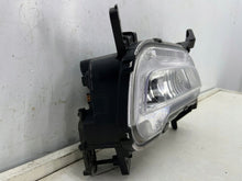 Laden Sie das Bild in den Galerie-Viewer, Frontscheinwerfer Hyundai H1 H-1 Starex 92202-4H5 Rechts Scheinwerfer Headlight SCH8891352380or