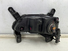 Laden Sie das Bild in den Galerie-Viewer, Frontscheinwerfer Hyundai H1 H-1 Starex 92202-4H5 Rechts Scheinwerfer Headlight SCH8891352380or