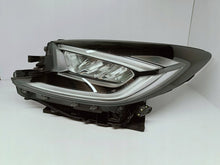 Laden Sie das Bild in den Galerie-Viewer, Frontscheinwerfer Toyota Aygo X 29318 Links Scheinwerfer Headlight SCH8891527404af