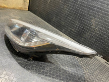 Laden Sie das Bild in den Galerie-Viewer, Frontscheinwerfer Kia Ceed 92101-A2220 Links Scheinwerfer Headlight SCH8892785080vn