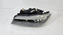 Laden Sie das Bild in den Galerie-Viewer, Frontscheinwerfer BMW 3 E91 E90 72025839 Links Scheinwerfer Headlight SCH8894230291yq