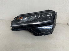 Load image into Gallery viewer, Frontscheinwerfer Skoda Karoq 57B941015B LED Links Scheinwerfer Headlight SCH8901470506zx