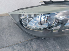 Laden Sie das Bild in den Galerie-Viewer, Frontscheinwerfer BMW E91 E90 7202584 Rechts Scheinwerfer Headlight SCH8901953423bg