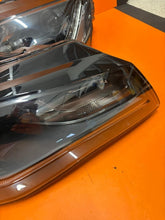 Laden Sie das Bild in den Galerie-Viewer, Frontscheinwerfer Audi A8 4H0941004 4H0941003 4H09410044H0941004 Xenon Ein Satz SCH8904437893tf