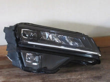 Load image into Gallery viewer, Frontscheinwerfer Skoda Karoq 57B941016D LED Rechts Scheinwerfer Headlight SCH8904534550ne