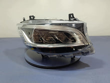 Laden Sie das Bild in den Galerie-Viewer, Frontscheinwerfer Mercedes-Benz Sprinter A9109069100 Rechts Headlight SCH8905654318rz