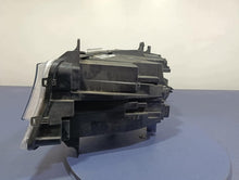 Laden Sie das Bild in den Galerie-Viewer, Frontscheinwerfer Mercedes-Benz Sprinter A9109069100 Rechts Headlight SCH8905654318rz