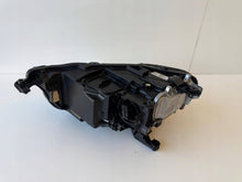Laden Sie das Bild in den Galerie-Viewer, Frontscheinwerfer VW T-Roc 2GA941036BS Rechts Scheinwerfer Headlight SCH8912725021en