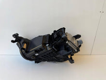 Laden Sie das Bild in den Galerie-Viewer, Frontscheinwerfer VW T-Roc 2GA941036BS Rechts Scheinwerfer Headlight SCH8912725021en