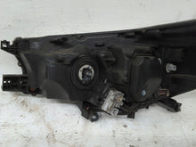 Laden Sie das Bild in den Galerie-Viewer, Frontscheinwerfer Toyota Hilux JUR230175 Rechts Scheinwerfer Headlight SCH8912966537iq
